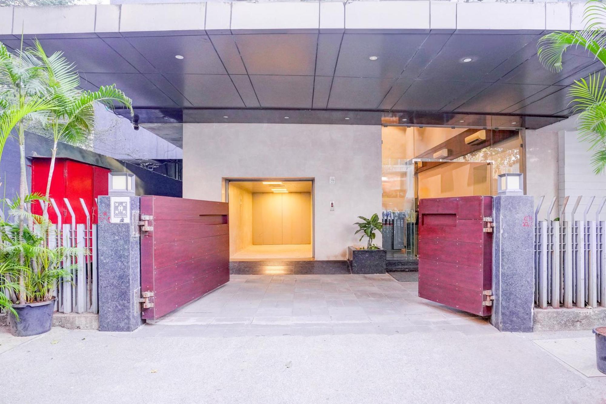 Super Townhouse Oak Times Square Le Western Bombaj Zewnętrze zdjęcie