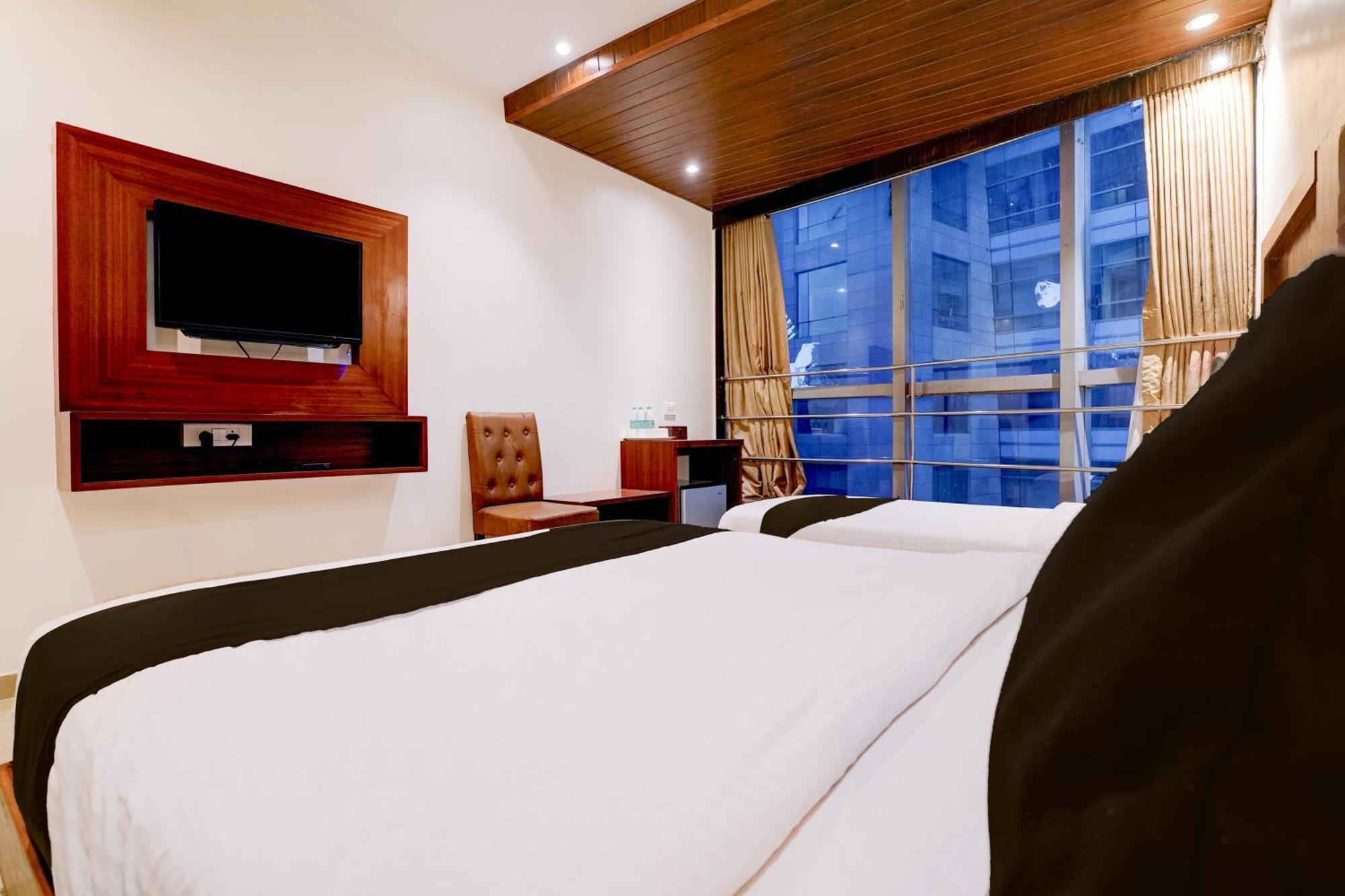 Super Townhouse Oak Times Square Le Western Bombaj Zewnętrze zdjęcie