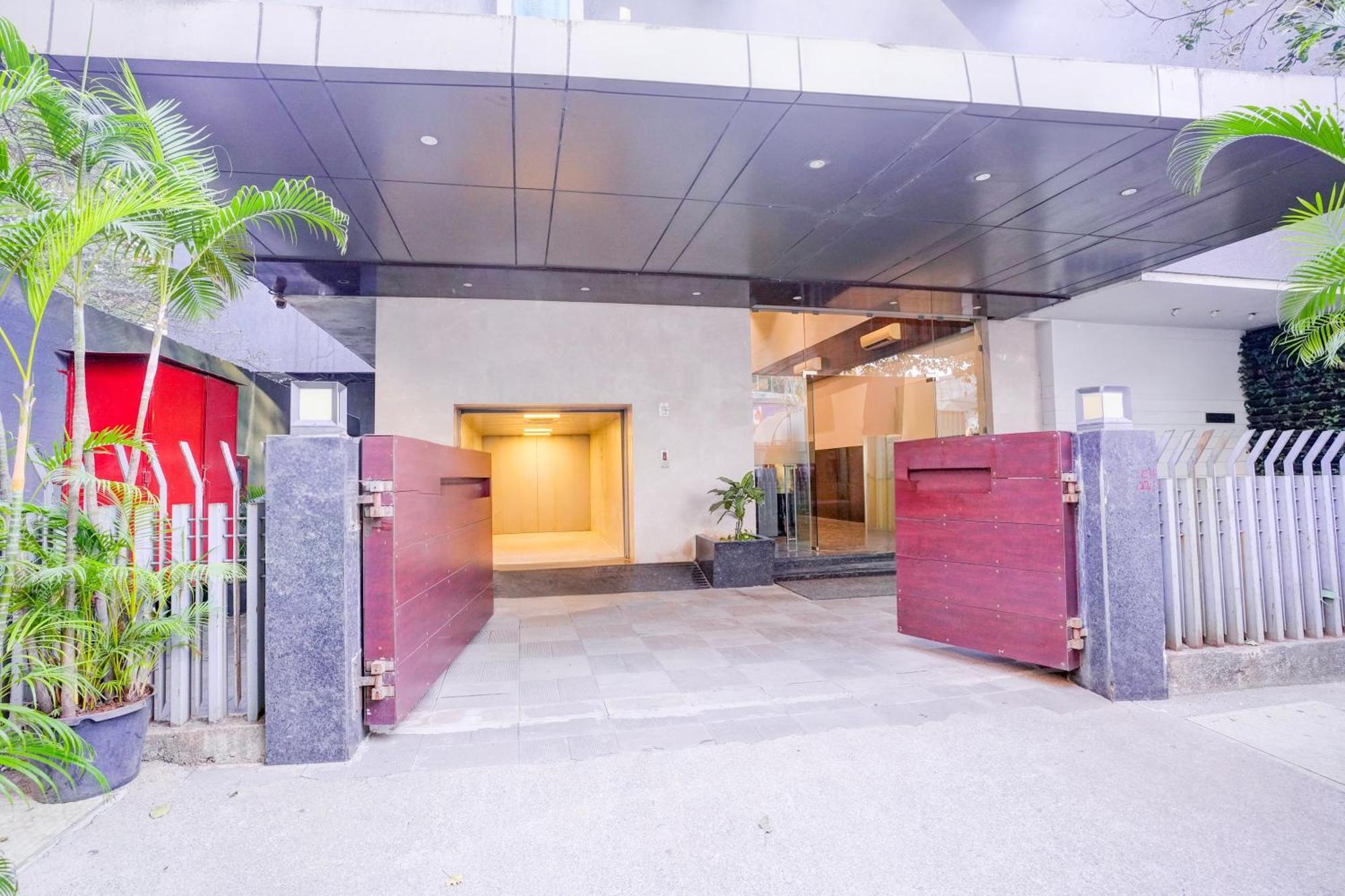 Super Townhouse Oak Times Square Le Western Bombaj Zewnętrze zdjęcie