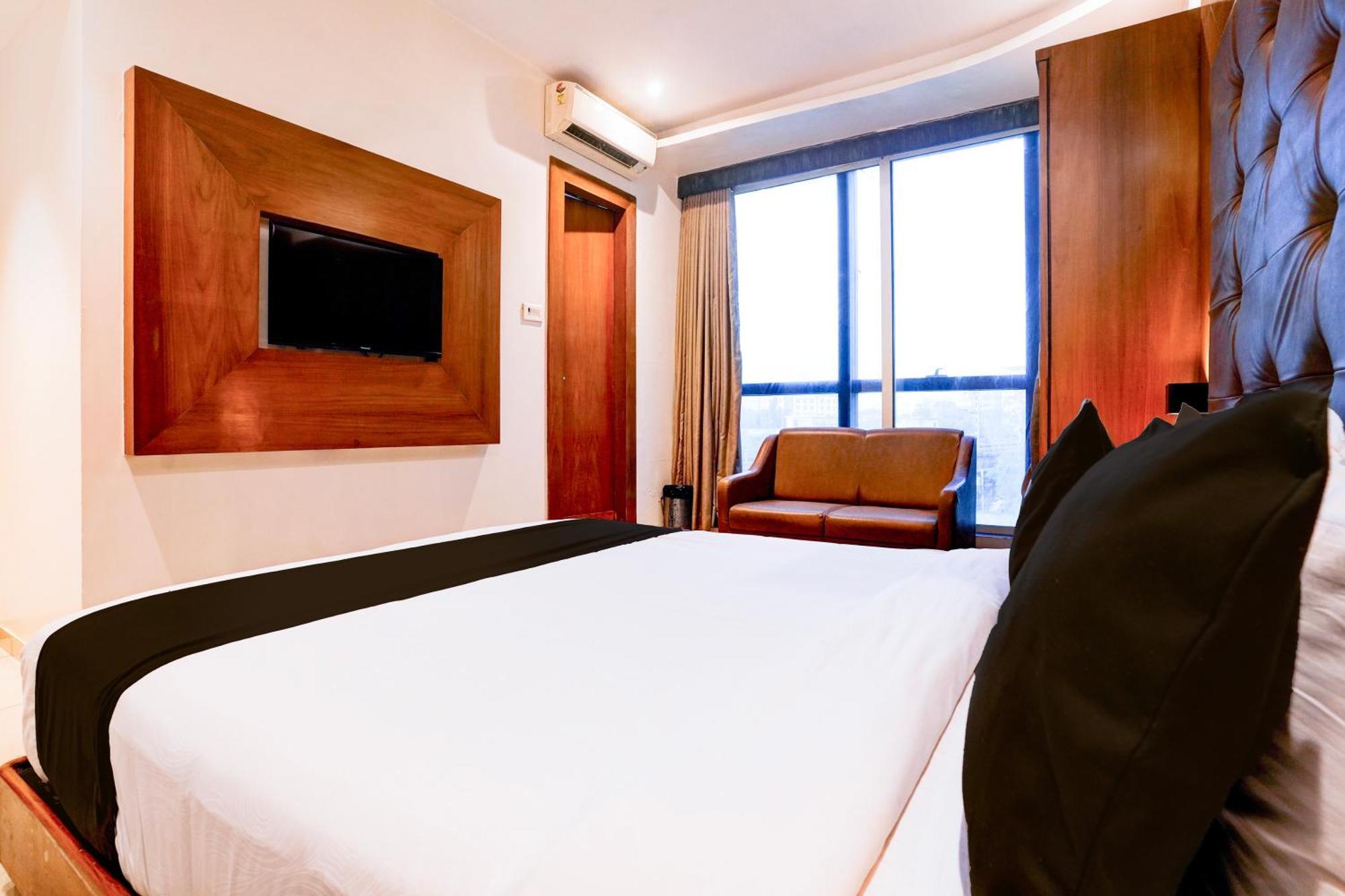 Super Townhouse Oak Times Square Le Western Bombaj Zewnętrze zdjęcie