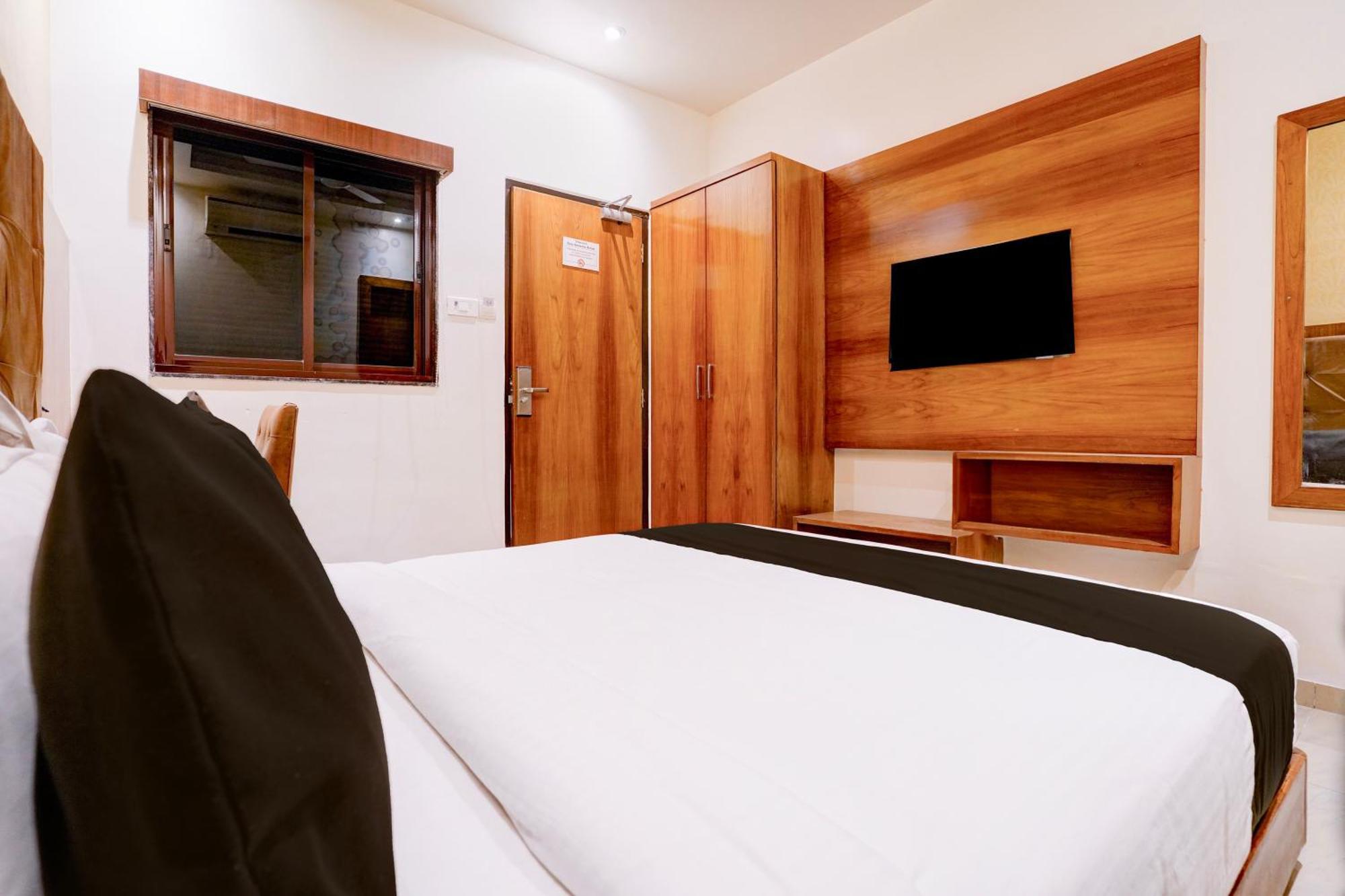 Super Townhouse Oak Times Square Le Western Bombaj Zewnętrze zdjęcie