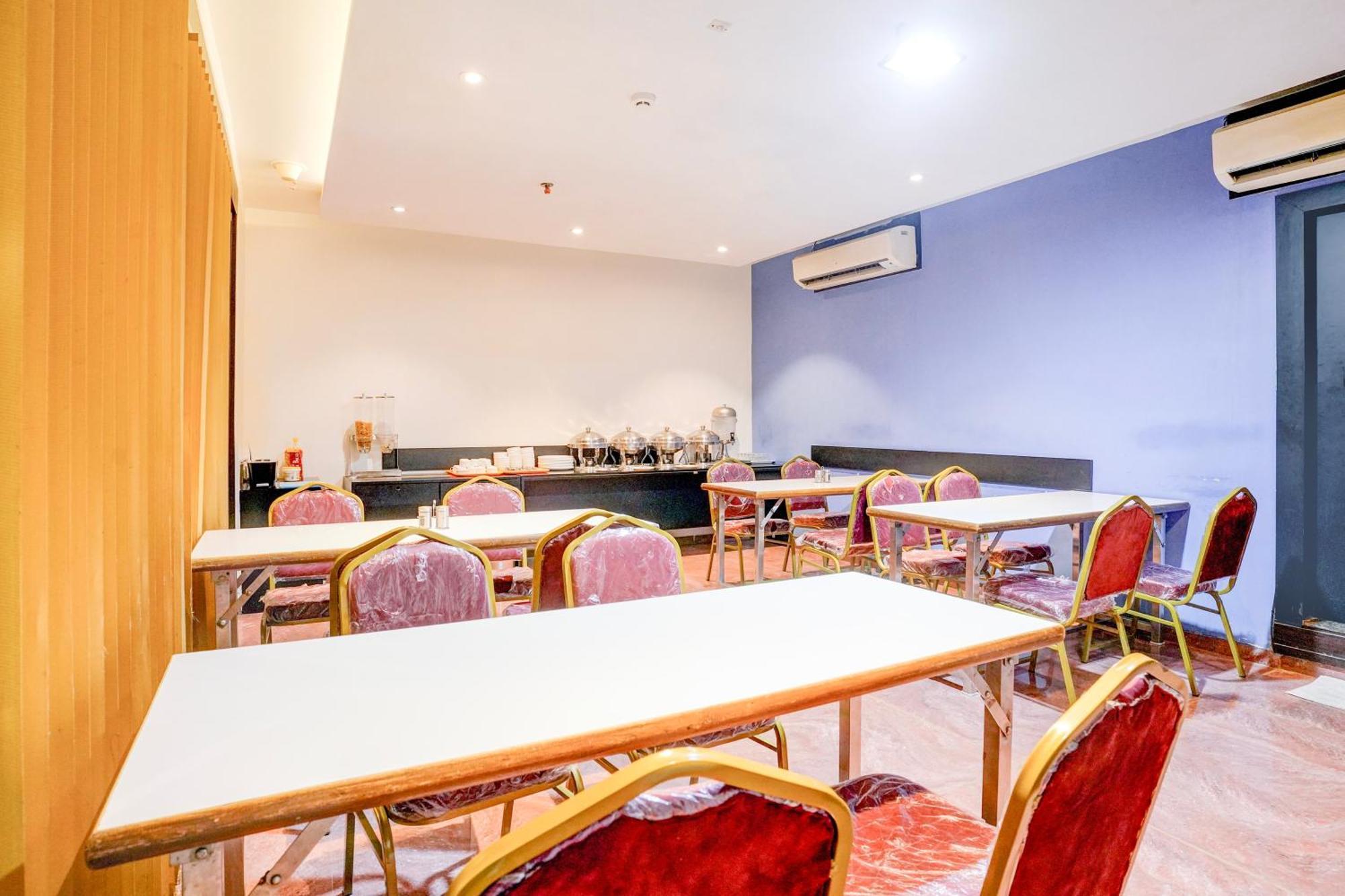 Super Townhouse Oak Times Square Le Western Bombaj Zewnętrze zdjęcie